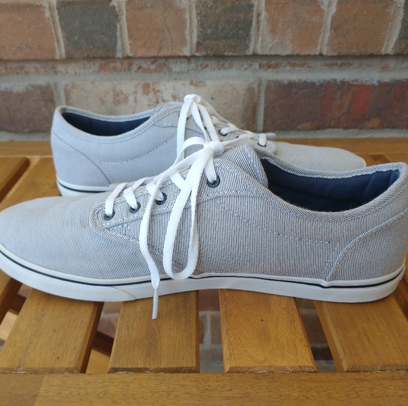 Vans Off The Wall Sneakers Women's Size 10 Lace Striped White Gray Black Shoes - Picture 8 of 10